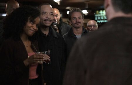 Aimé Donna Kelly as Capt. Curry, Ice T as Sgt. Odafin