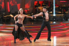DANCING WITH THE STARS, (from lef): Erin Andrews, Maksim Chmerkovskiy