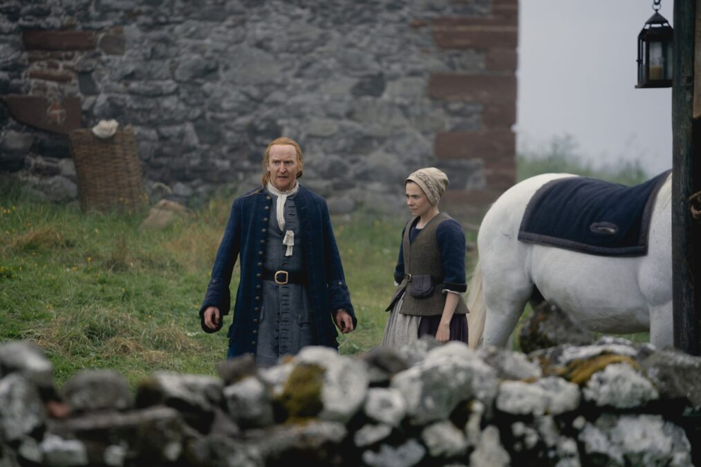Tony Curran and Sara Vickers in 'Outlander: Blood of My Blood' Season 1 finale