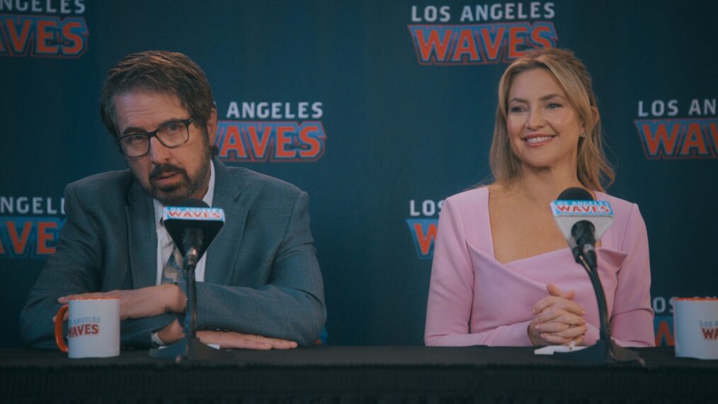Ray Romano and Kate Hudson in 'Running Point' Season 2