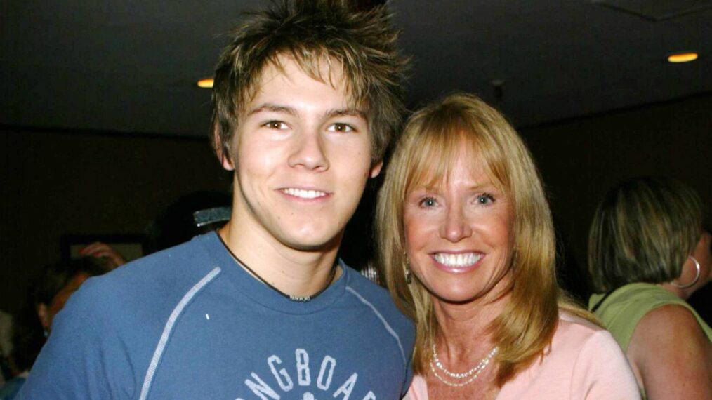 Scott Clifton and Leslie Charleson