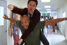 Donald Faison and Zach Braff in 'Scrubs'