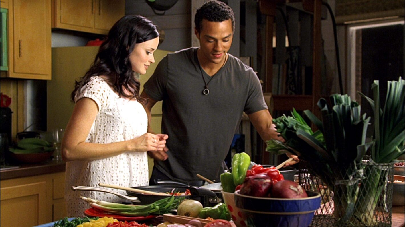 Alexis Bledel, Jesse Williams in 'The Sisterhood of the Traveling Pants 2'