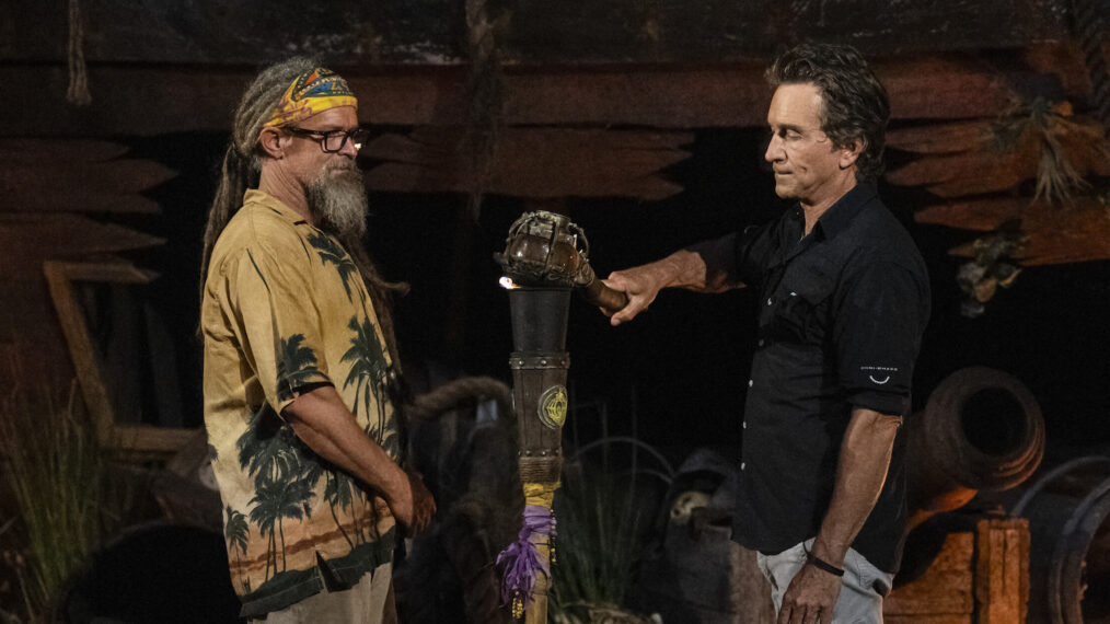 Matt Williams and Jeff Probst in 'Survivor 49' Episode 4