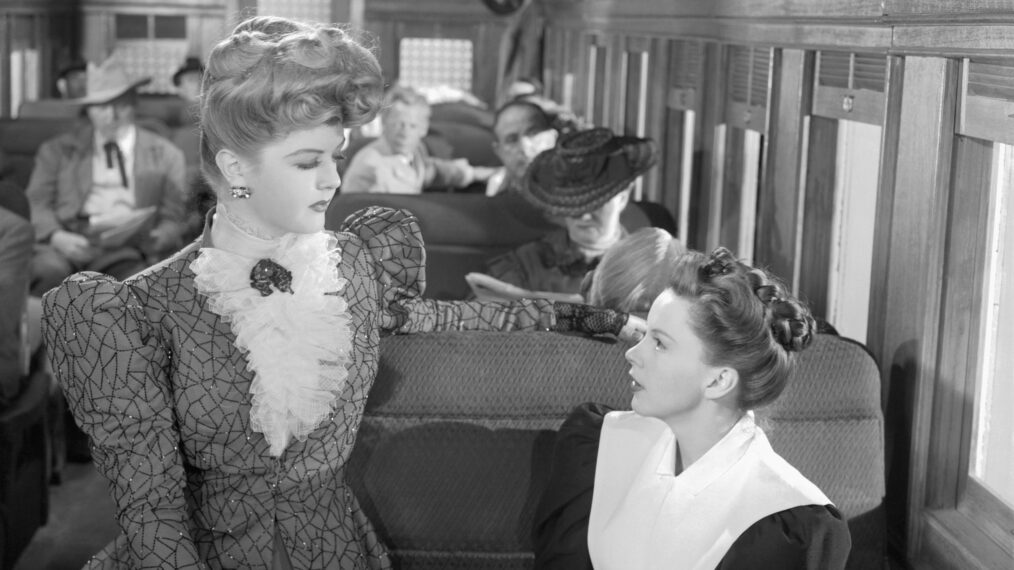 Angela Lansbury, Judy Garland in 'The Harvey Girls' (1946)