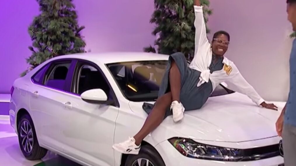 'The Price Is Right' contestant Elishia Butcher jumps on car after win
