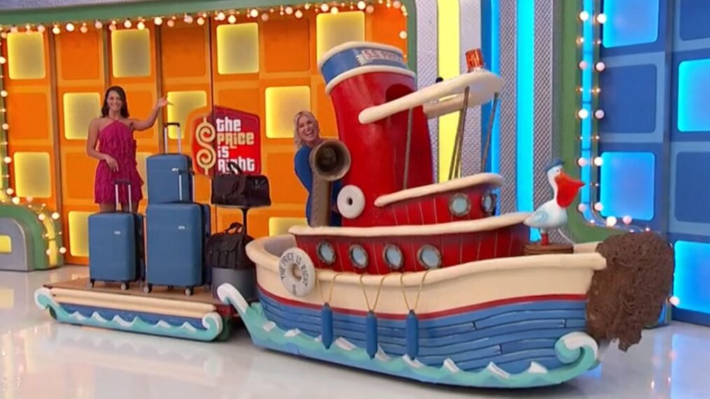 'The Price Is Right' models Alexis Gaube and Rachel Reynolds on October 15, 2025, in a tugboat that couldn't stop