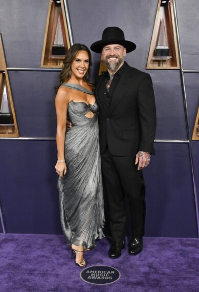 Kendra Scott and Zac Brown attend the 2025 American Music Awards at Fontainebleau Las Vegas