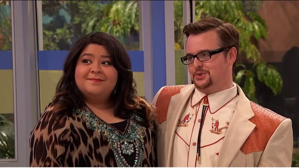Raini Rodriguez and John Paul Green as Trish and Chuck in 'Austin & Ally'