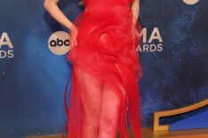 NASHVILLE, TENNESSEE - NOVEMBER 19: EDITORIAL USE ONLY Kelsea Ballerini attends the 59th Annual CMA Awards at Music City Center on November 19, 2025 in Nashville, Tennessee. (Photo by Emma McIntyre/Getty Images)