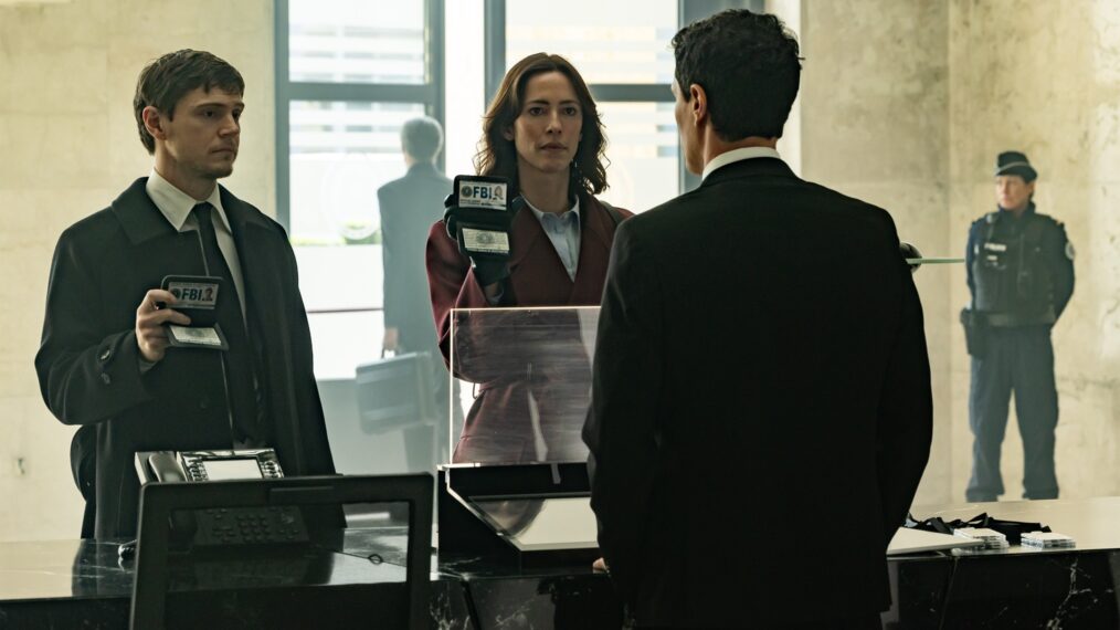 The Beauty -- Pictured: Evan Peters as Cooper Madsen, Rebecca Hall as Jordan Bennett. CR: Philippe Antonello/FX