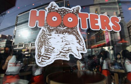 Hooters