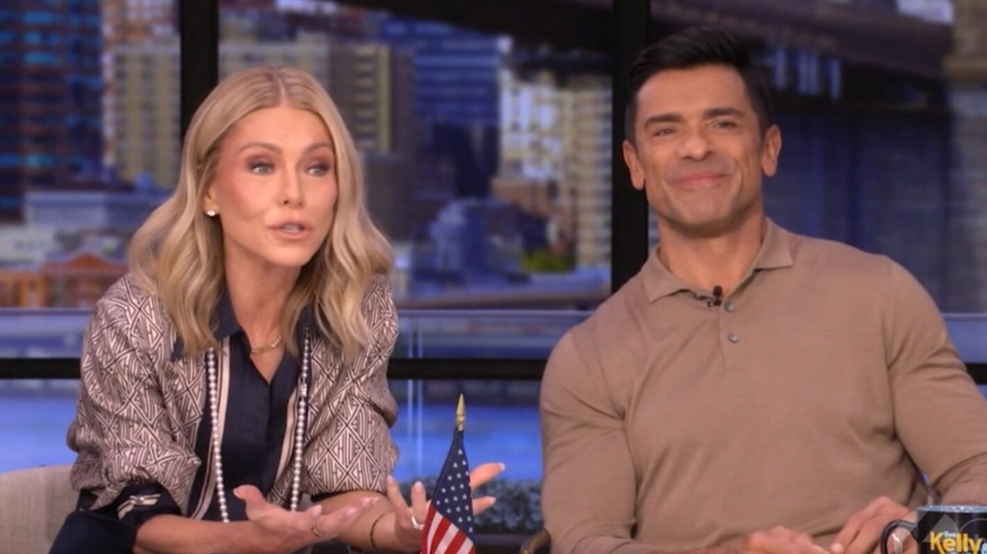 Live': Kelly Ripa & Mark Consuelos Share Surprising Fact About Their  Marriage's Early Days