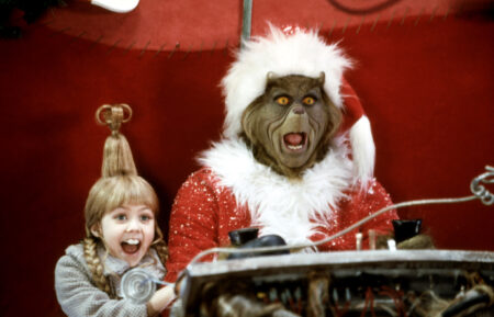 Jim Carrey and Taylor Momsen in 'How the Grinch Stole Christmas'