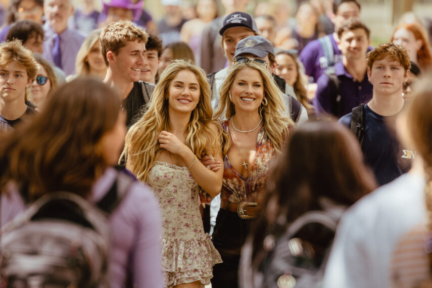 Michelle Randolph as Ainsley Norris and Ali Larter as Angela Norris in Landman episode 1, season 2, streaming on Paramount+. Photo Credit: Emerson Miller/Paramount+