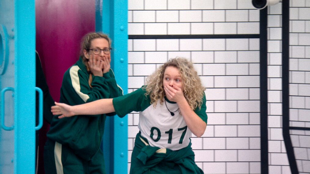 Squid Game: The Challenge. (L to R) Katie Rowe-Ham, Vanessa Clements in episode 205 of Squid Game: The Challenge. Cr. Courtesy of Netflix © 2025