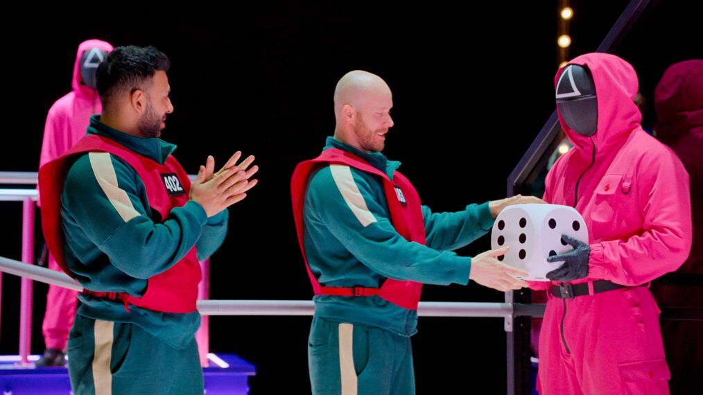 Squid Game: The Challenge. (L to R) Kevin Diaz, Steven Jones in episode 206 of Squid Game: The Challenge. Cr. Courtesy of Netflix © 2025