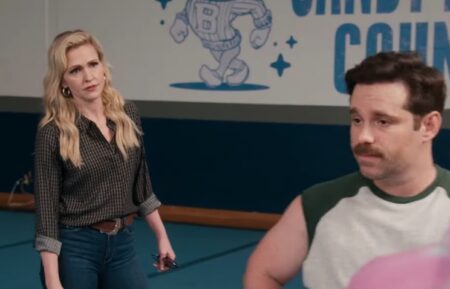 Jenn Lyon in Stumble