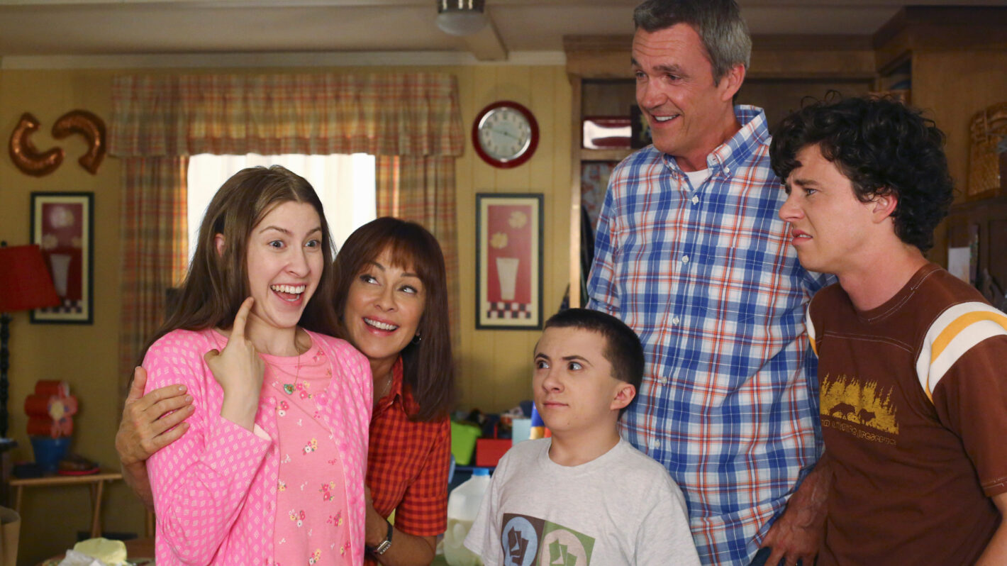 'The Middle' Star Eden Sher Makes Hallmark Christmas Movie Debut