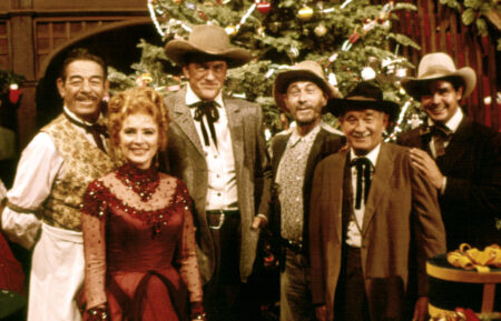 GUNSMOKE, Glenn Strange, Amanda Blake, James Arness, Ken Curtis, Milburn Stone, ?, 1955-75