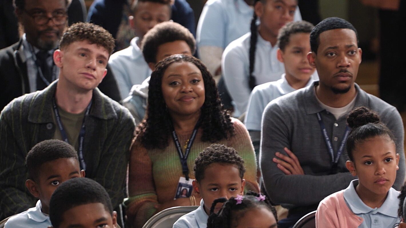 'Abbott Elementary's Teachers Panic Over 'No Phones' Initiative in First Look