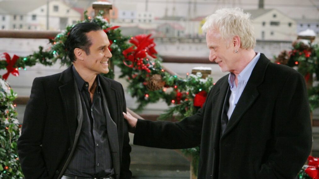 Maurice Benard, Anthony Geary on the 'General Hospital' set
