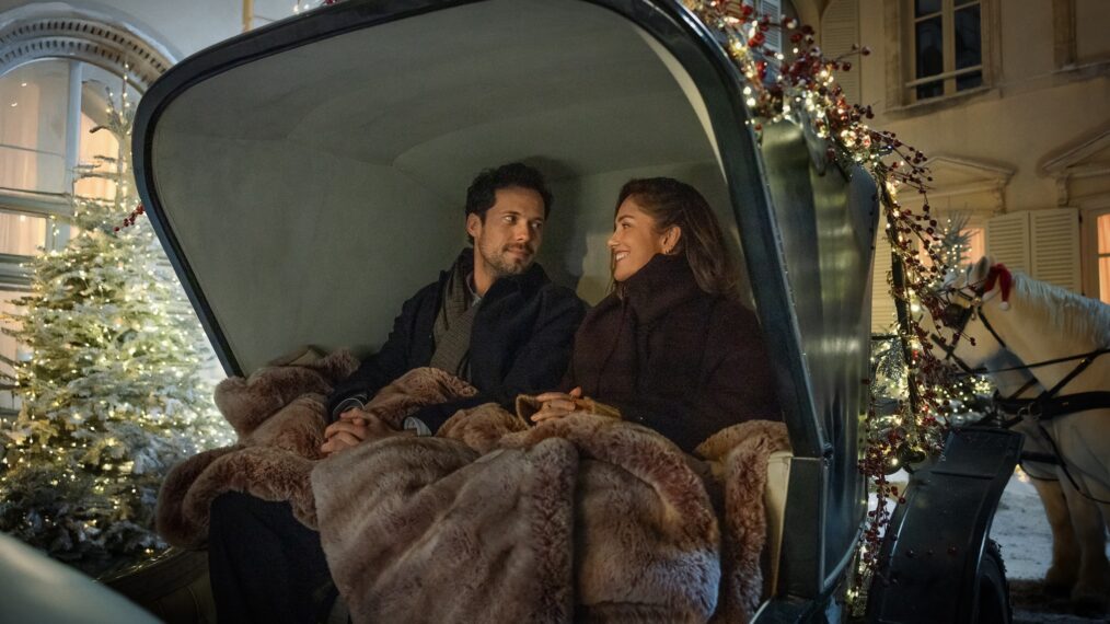 Tom Wozniczka as Henri Cassell and Minka Kelly as Sydney Price in Champagne Problems