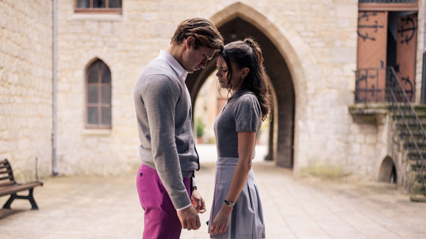 James Beaufort (Damian Hardung, Ruby Bell (Harriet Herbig-Matten) in 'Maxton Hall' Season 2