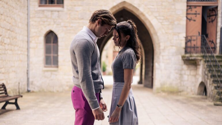 James Beaufort (Damian Hardung, Ruby Bell (Harriet Herbig-Matten) in 'Maxton Hall' Season 2