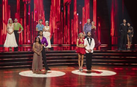 TOP: ELAINE HENDRIX, ALAN BERSTEN, ROBERT IRWIN, WITNEY CARSON, ANDY RICHTER, EMMA SLATER, DYLAN EFRON, DANIELLA KARAGACHBOTTOM: JORDAN CHILES, EZRA SOSA, ALIX EARLE, VALENTIN CHMERKOVSKIY