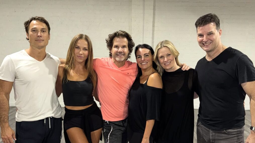 Original DWTS pro dancers reunite