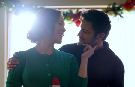 Erin Krakow and Tyler Hynes in 'Christmas Above the Clouds'