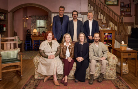 EVERYBODY LOVES RAYMOND: 30TH ANNIVERSARY REUNION, scheduled to air Monday, Nov. 24 (8:00-9:30 PM, ET/PT) on the CBS Television Network and Paramount+. Pictured (clockwise from left): Brad Garrett, Ray Romano, Phil Rosenthal, Sullivan Sweeten, Patricia Heaton, Monica Horan, and Madylin Sweeten