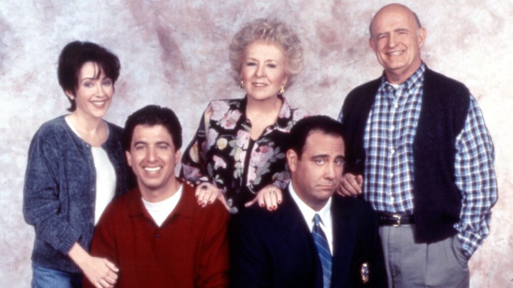 Patricia Heaton, Ray Romano, Doris Roberts, Brad Garrett, and Peter Boyle for 'Everybody Loves Raymond'
