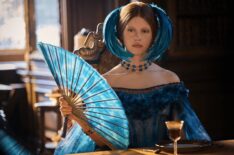 Frankenstein. Mia Goth as Elizabeth in Frankenstein. Cr. Ken Woroner/Netflix © 2025.