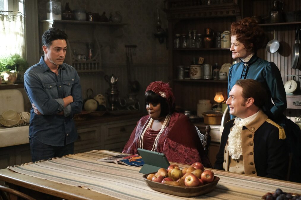 Ben Feldman, Danielle Pinnock, Rebecca Wisocky, and Brandon Scott Jones in 'Ghosts'