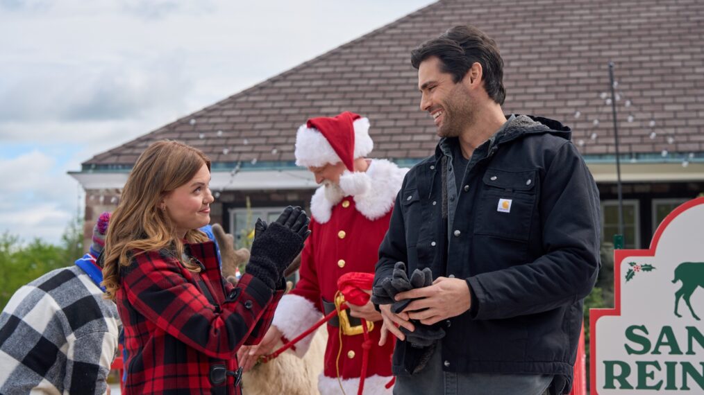 Holland Roden, Matthew Daddario — 'Holiday Touchdown A Bills Love Story'