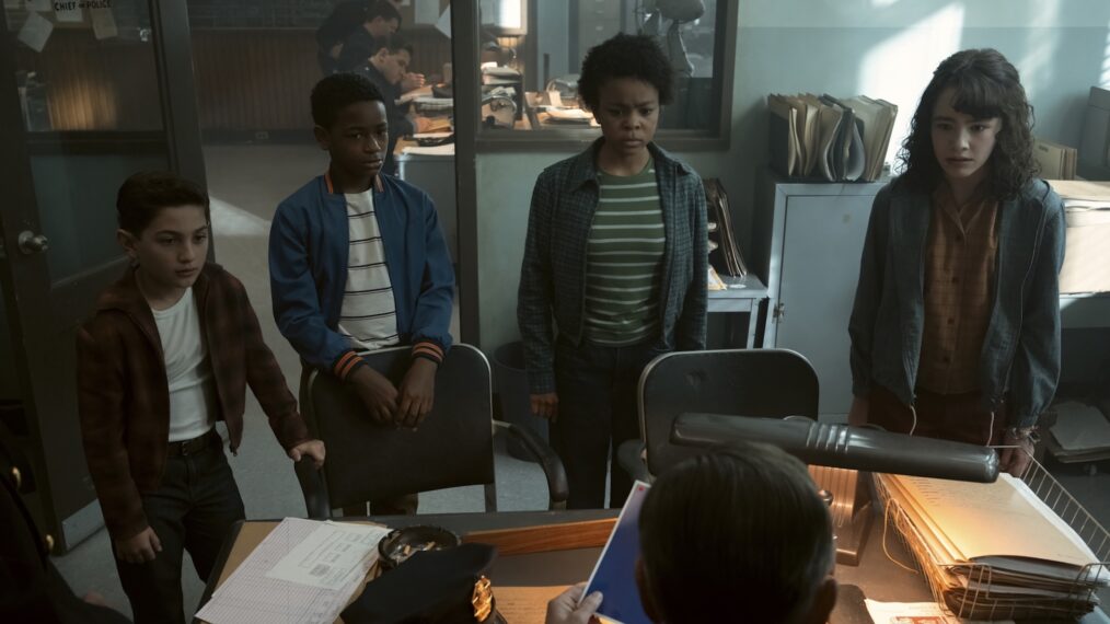 Arian S. Cartaya, Blake Cameron James, Amanda Christine, Clara Stack in 'It: Welcome to Derry' Season 1 Episode 4