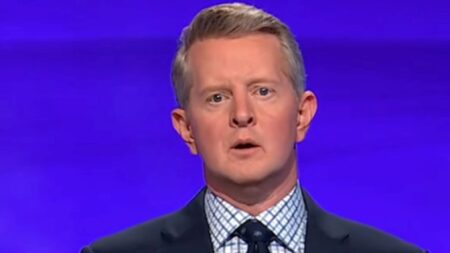 "Jeopardy!" host Ken Jennings issuing an apology video for John Pork AI clue