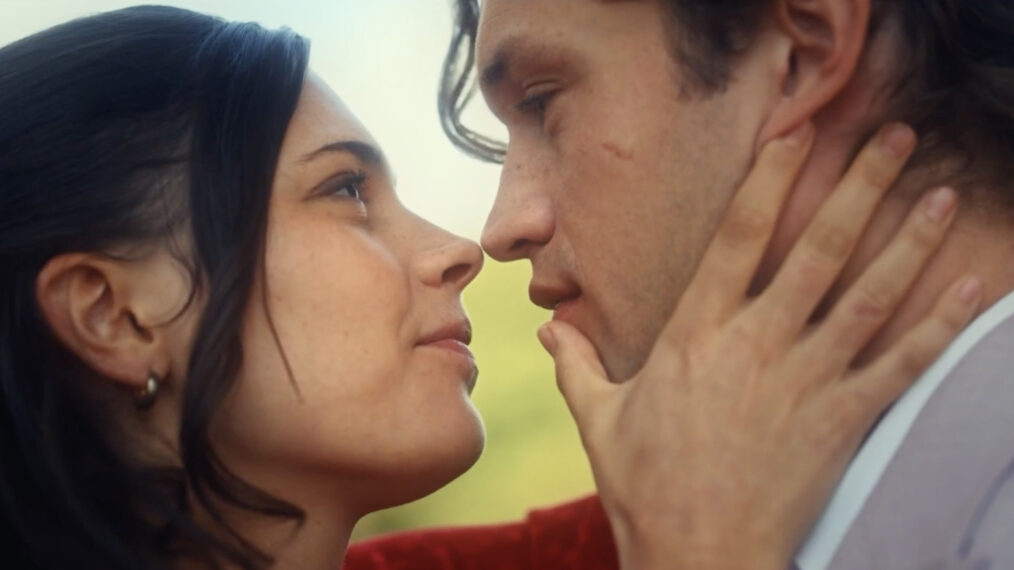 Harriet Herbig-Matten and Damian Hardung in 'Maxton Hall' Season 2 Episode 4