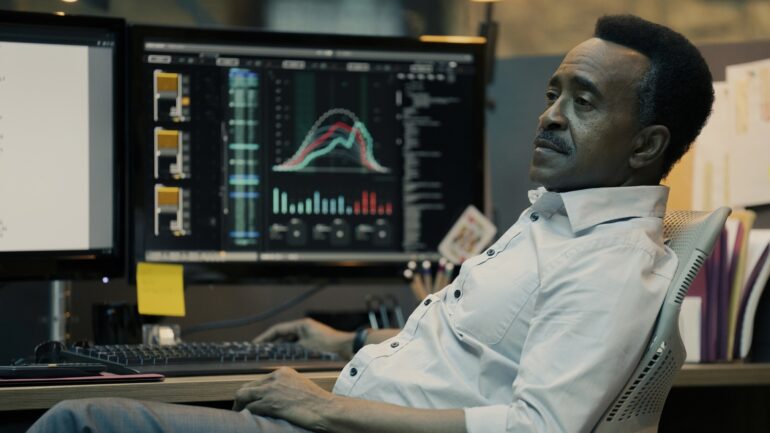 'Peacemaker': Tim Meadows Talks Season 2 Finale Checkmate Twist ...