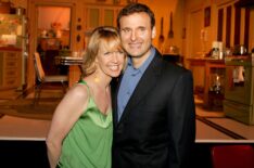 Actress Monica Horan (L) and her husband Exec. Prod./co-creator Phil Rosenthal attend the Everybody Loves Raymond Series Wrap Party at Hanger 8 on April 28, 2005 in Santa Monica, California.