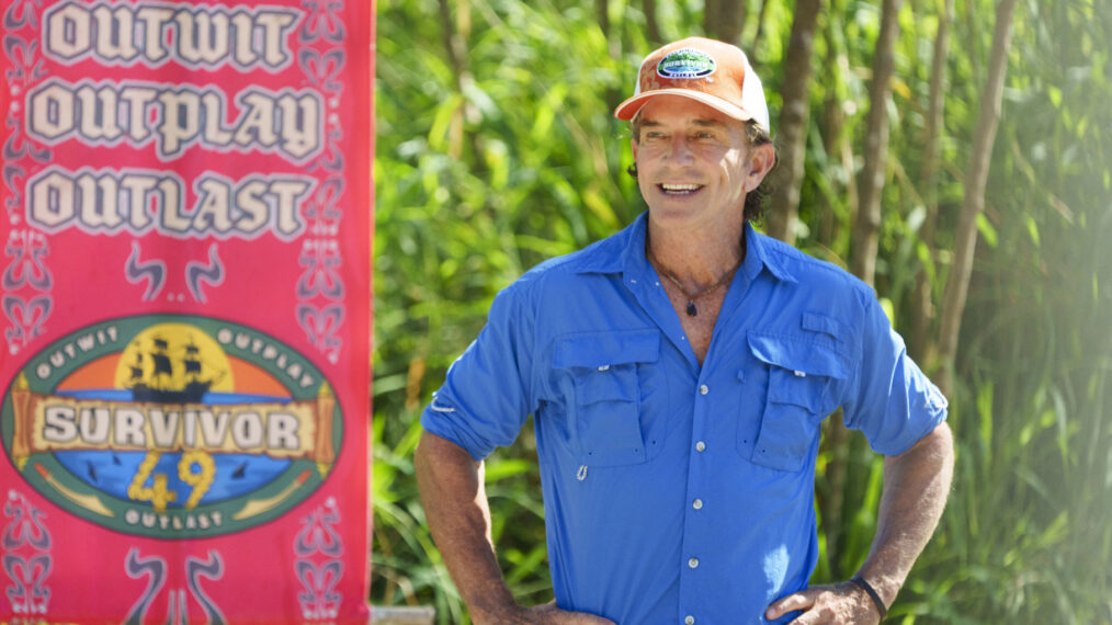 Jeff Probst in 'Survivor 49' Episode 9