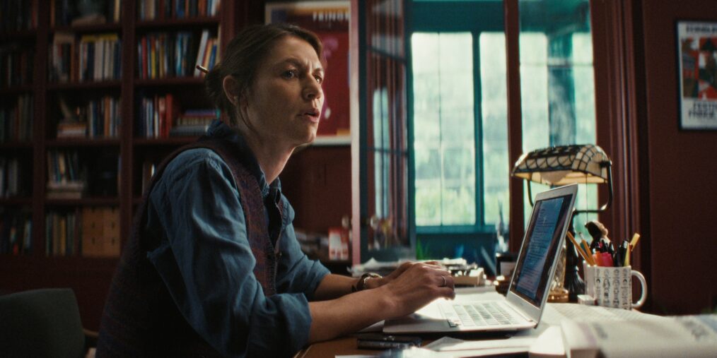 Claire Danes as Aggie Wiggs — 'The Beast in Me'