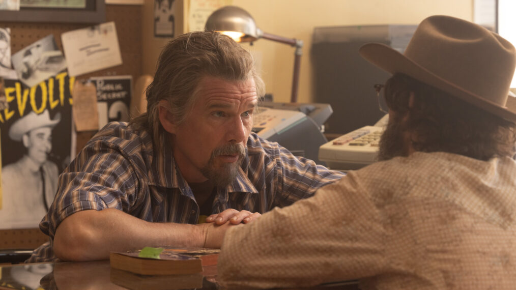 Ethan Hawke as Lee Raybon, Tim Blake Nelson as Dale Washberg — 'The Lowdown' Season 1 Finale