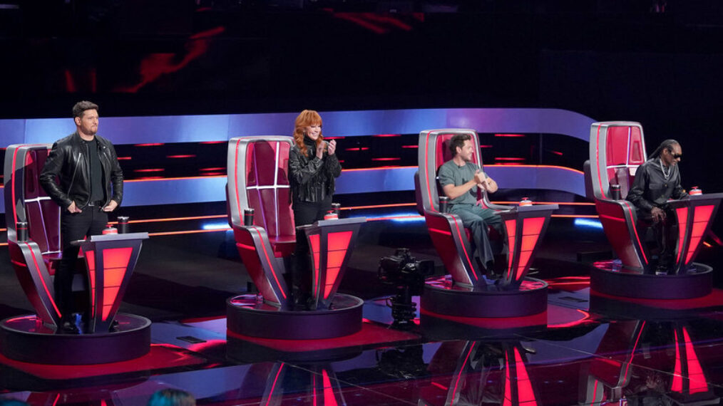 THE VOICE -- The Knockouts Part 3 Episode 2812 -- Pictured: (l-r) Michael Bublé, Reba McEntire, Niall Horan, Snoop Dogg