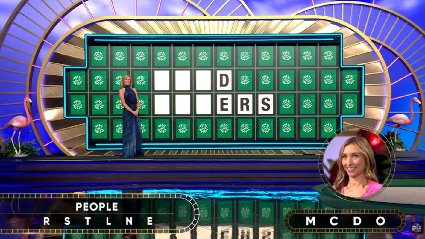 'Wheel of Fortune' Contestant Loses $94,000 After Mom Shocks Her
