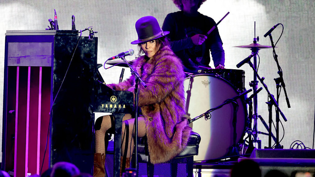 Who Are 4 Non Blondes and Why Are They Performing on ‘Dick Clark’s New Year’s Rockin’ Eve 2026′?