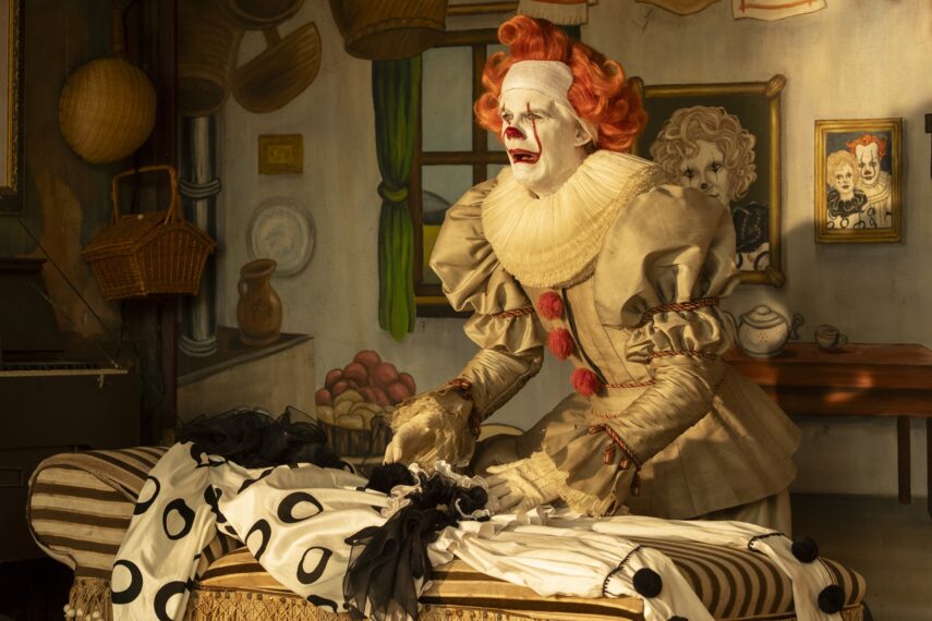 Bill Skarsgard in It Welcome to Derry