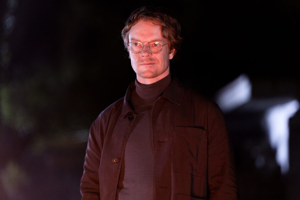 Picture Shows (L-R): Rick Hanson played by (ALFIE ALLEN)